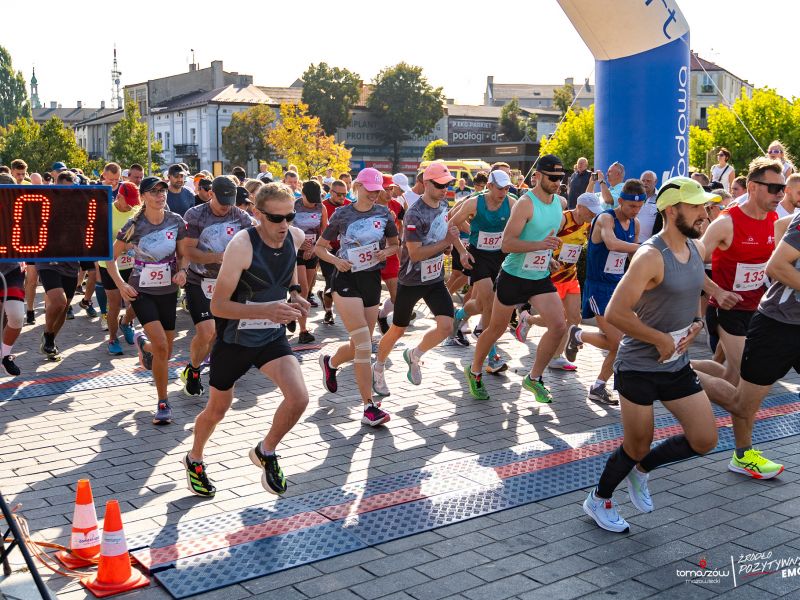 Na zdjęciu start uczestników biegu głównego 