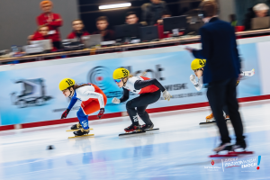 Koreańczycy zdominowali Mistrzostwa Świata Juniorów w Arenie Lodowej [ZDJĘCIA]